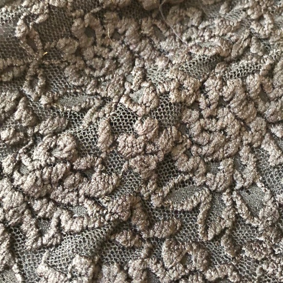 Dress - Picture 4 of 8